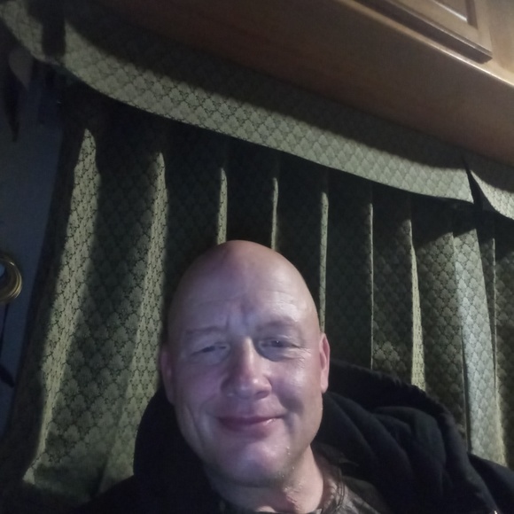 Meet your Posher, Carl - Picture 1 of 1